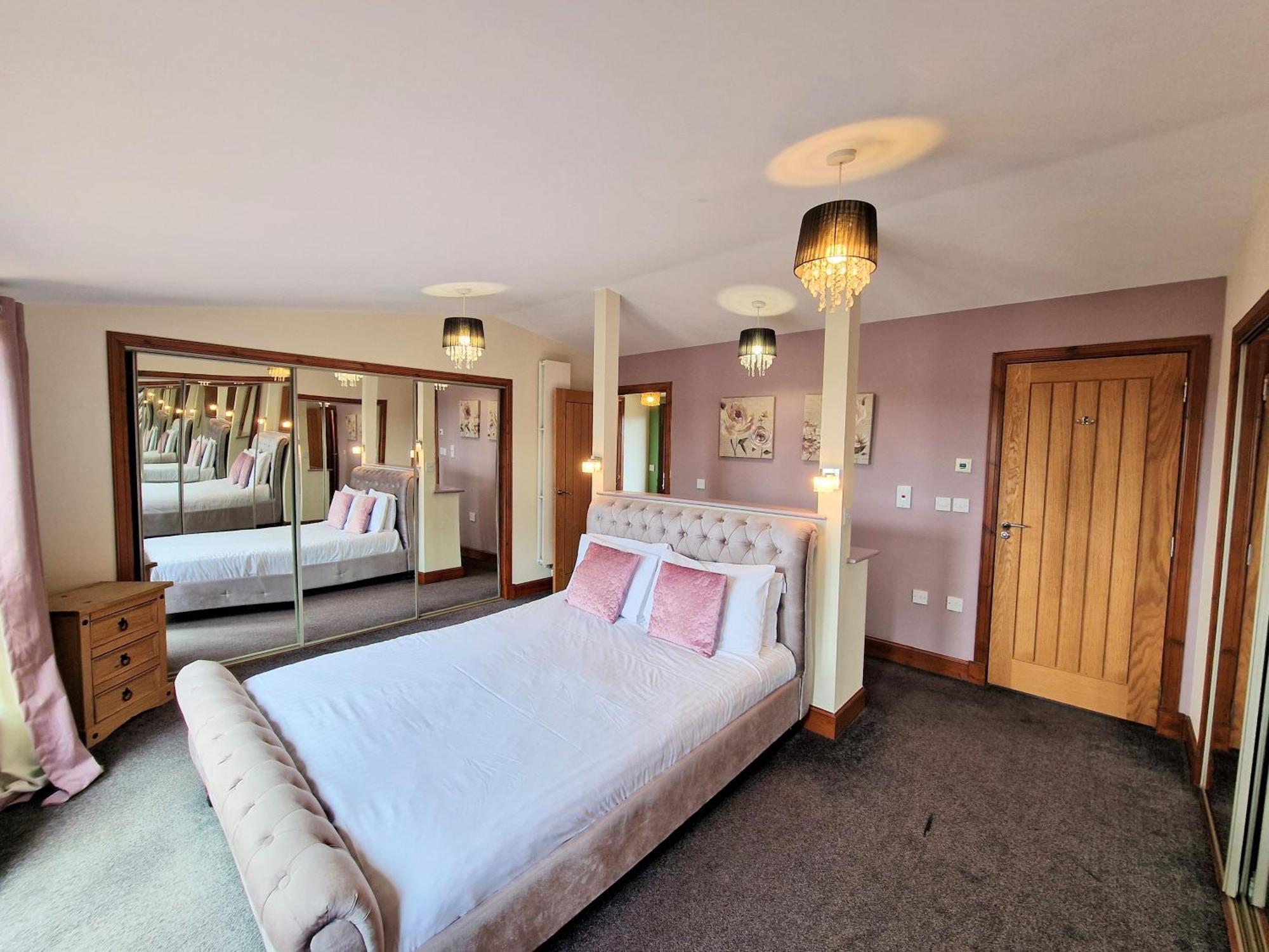 Torridon 1 With Private Hot Tub - Fife - Loch Leven - Lomond Hills- Pet Friendly Villa Kelty Kültér fotó